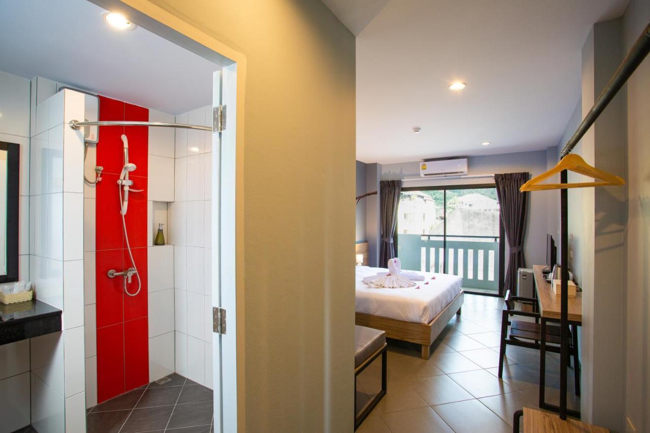 Inest Poshtel Hostel Bãi biển Kata Ngoại thất bức ảnh